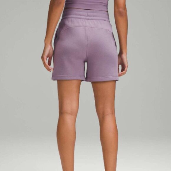 NWT Lululemon Scuba High-Rise Short 5" - Picture 6 of 7